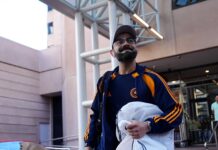 AB de Villiers urges fans to celebrate Virat Kohli as he seeks balance at career’s end