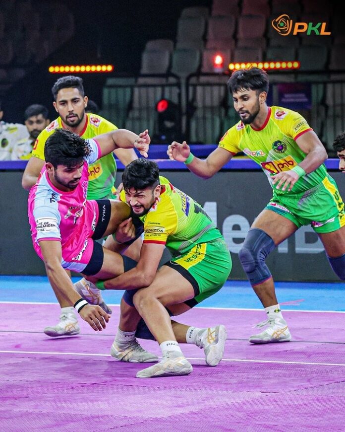 96dfb201-67c2-4d43-bcdf-7fd8eadc2ae5