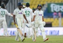 South Africa on verge of Test series triumph against India in Guwahati