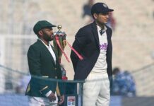 South Africa eye landmark Test series victory as pressure mounts on Team India