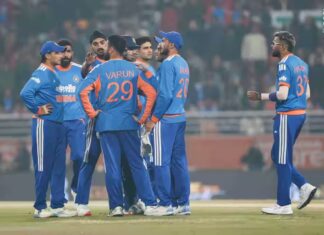 2nd T20I: Quinton de Kock masterclass helps South Africa level series against India