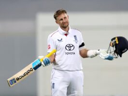 Joe Root masterclass: England star finally breaks Ashes hundred barrier in Australia