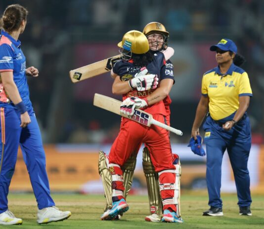 WPL: Nadine de Klerk stars as RCB edge MI in thrilling opener