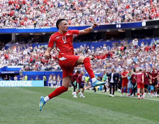FIFA World Cup: Switzerland score four late goals to beat Bosnia 4-1